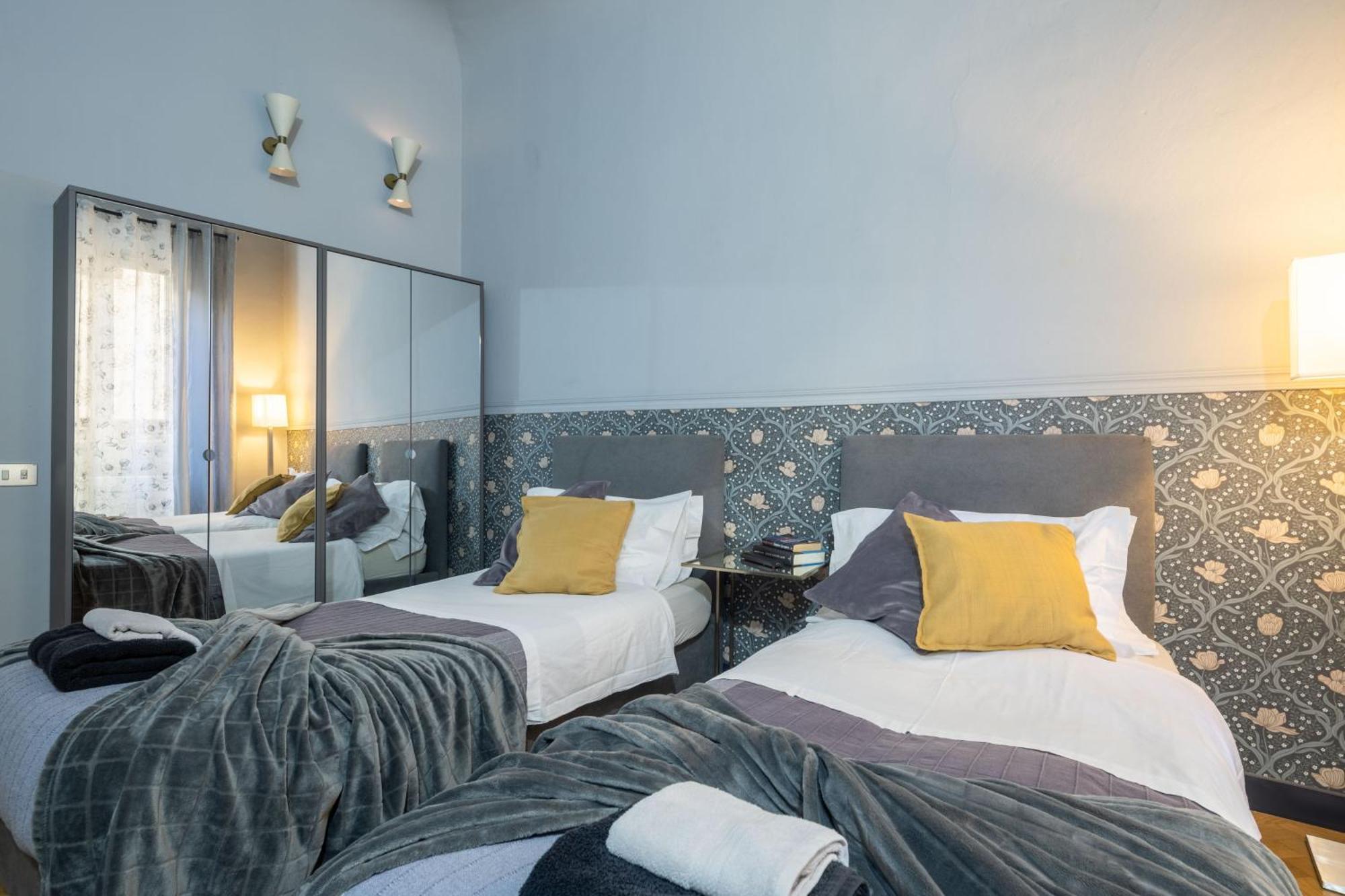 Tornabuoni - In Old Town Center Apartamento